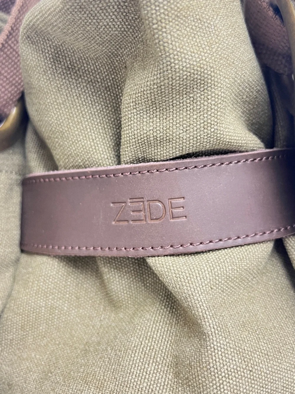 ZEDE Paris Pont-Des-Arts Olive Backpack Size Large